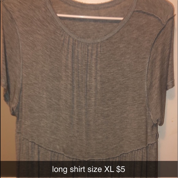 Clothes - Picture 4 of 8